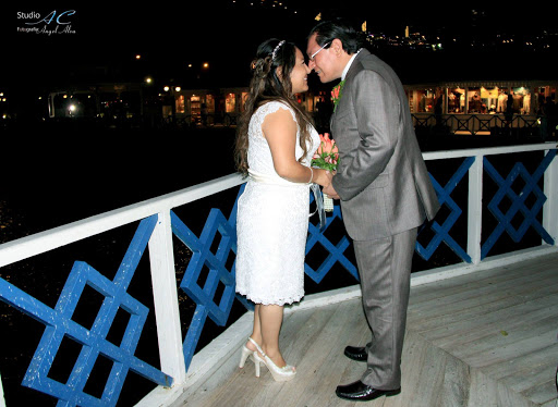 Angel Alva Foto Studios