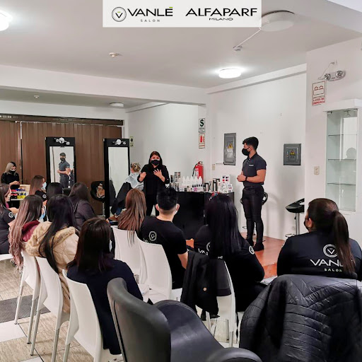 Vanlé Salón Surco Chacarilla