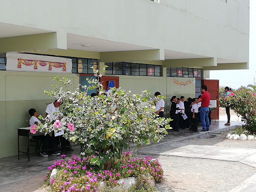Institución Educativa Colonia de Ancón 02 Niños
