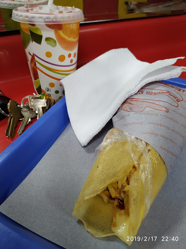 Sanguchón Campesino Corregidor | Sanguches | Enchiladas | Salchipapas