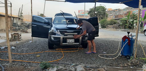 Carwash percy & koko