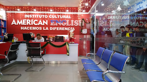 American English Puente Piedra