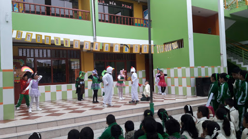 Nuestro Maravilloso Mundo