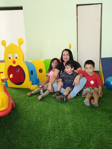 CUNA GUARDERÍA LOS ANGELITOS DE SANTA ROSA