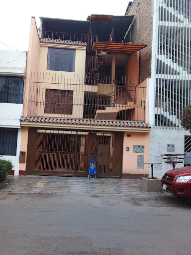 Pekes Home - Centro de Estimulacion Temprana