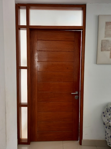 CARPINTERIA SR. DE LUREN