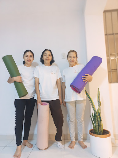 Diseño de Etiquetas | La Chicha |Estudio de diseño gráfico