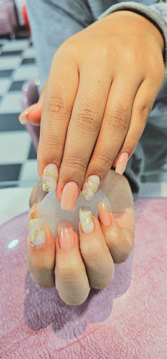 EvaMaría Salón & Spa