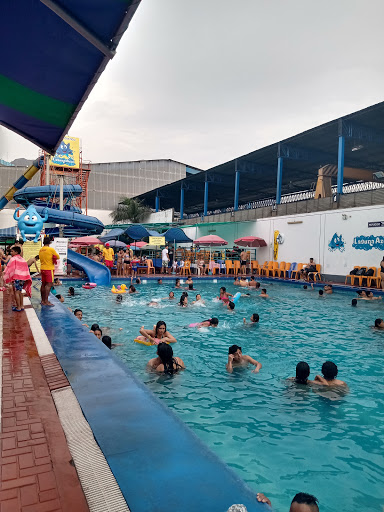 Laguna Azul Lima Norte